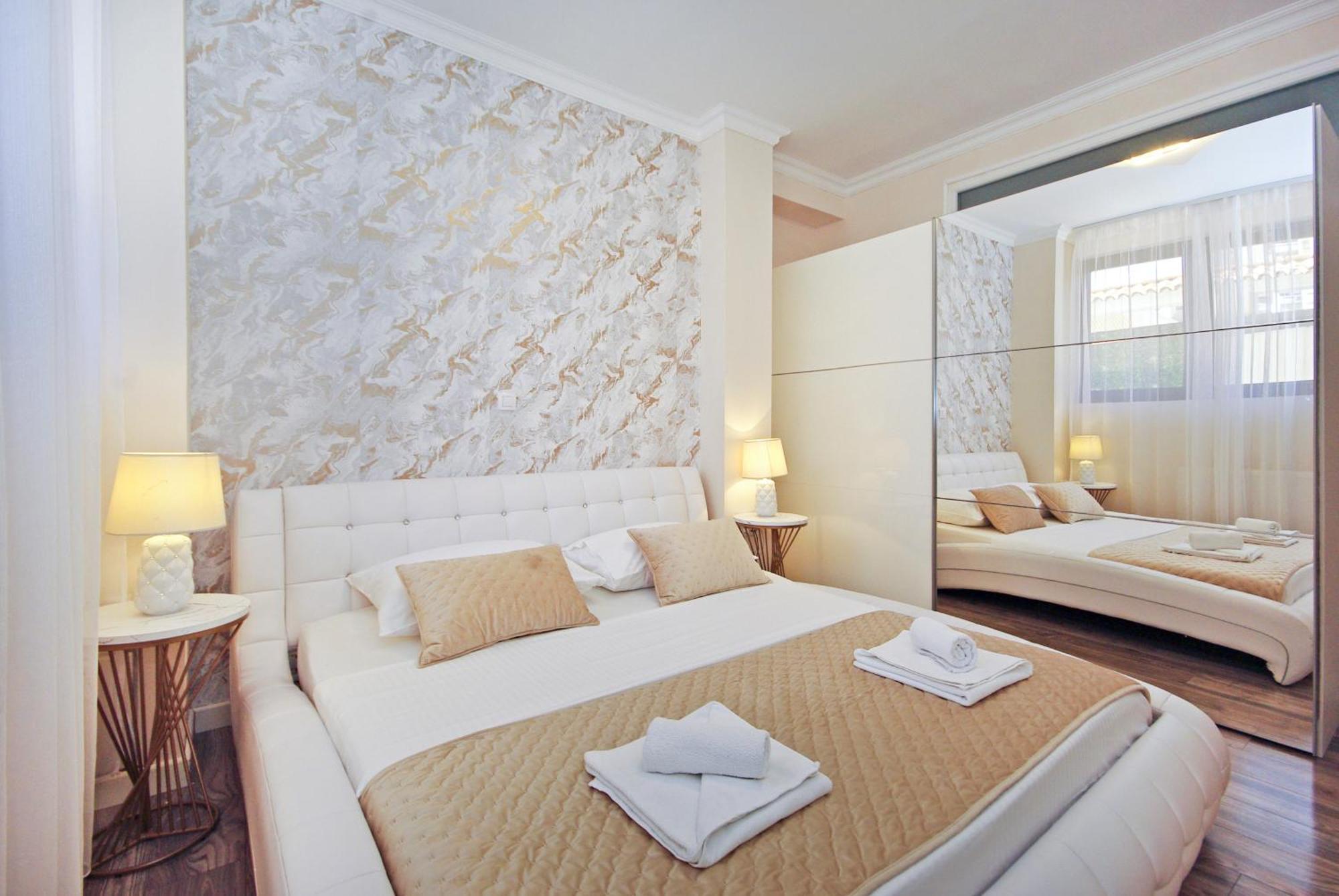 Villa Naomi Сплит Екстериор снимка