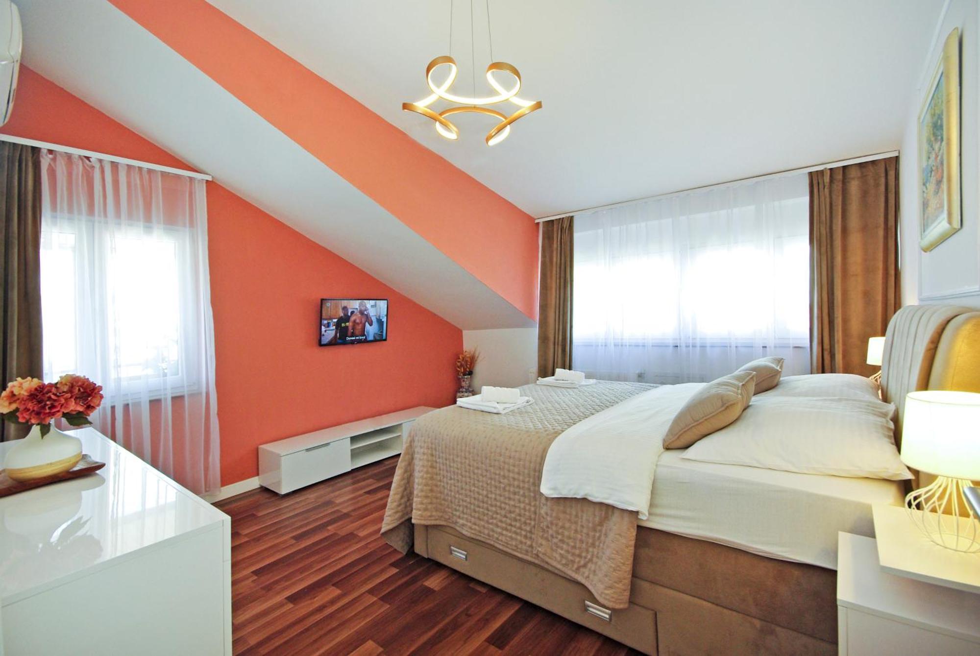 Villa Naomi Сплит Екстериор снимка